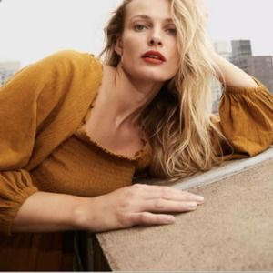 Madewell Lucie Smocked Top in Gold Size 6 MD764